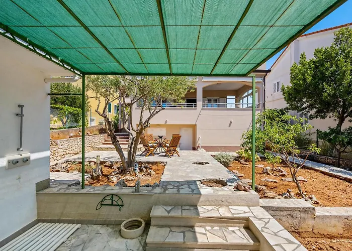 Tatil Evi Cozy In Kanica With Wifi